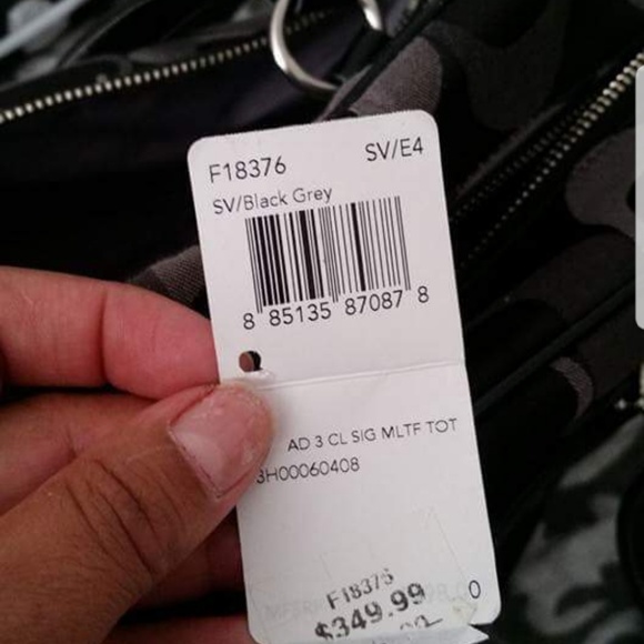 Beautiful black Coach diaper bag - Picture 5 of 6